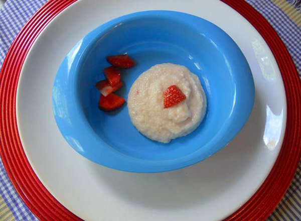 Манка с клубникой